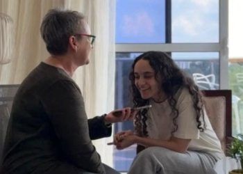 Britansko-izraelski taoci tvrdi da ju je Hamas držao u UN objektima