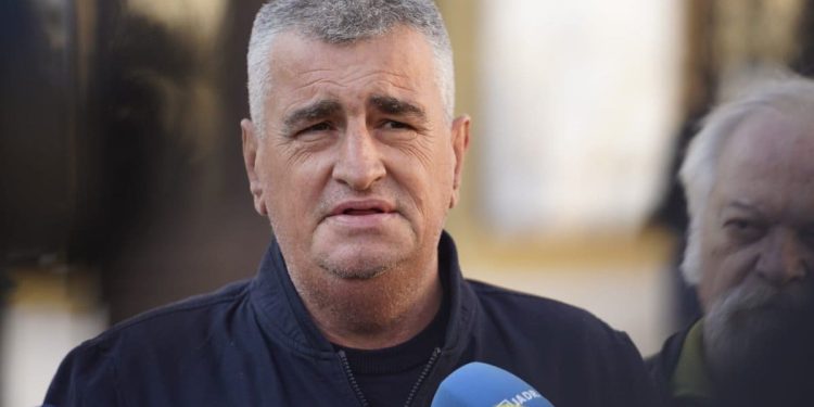 Bulj zaradio prijavu zbog zabrane izložbe: “Jesu li gonili koga zbog zabrane Thompsona u Puli?”