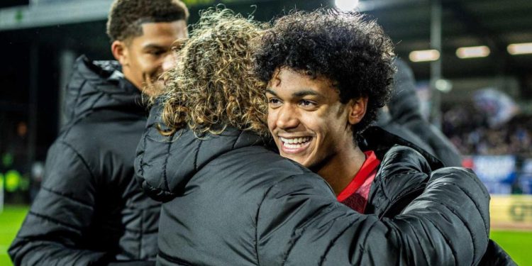 Bundesliga, Sakar, Leipzigov dragulj s tri kontinenta u DNK