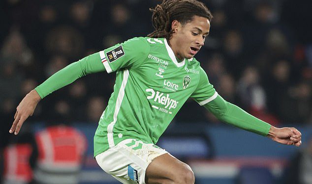 Chelsea se slaže da potpiše Mathis Amougou iz St -Etienne – s Bluesom koji želi povećati mogućnosti veznjaka ispred roka za prijenos