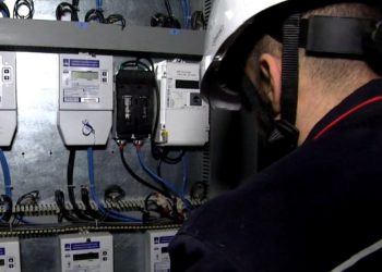 Čitatelji javljaju da u Podstrani nema struje