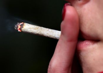 Čitateljica: ‘Zabranili su pušenje tamo gdje se uvijek moglo’. Evo što kaže Ministarstvo