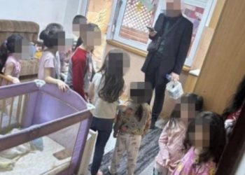 DETALJI UŽASA U BRČKOM Jedna djevojčica izišla na ulicu, prišla je prolazniku