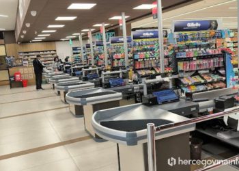 DVODNEVNI BOJKOT Kupci u petak bili disciplinirani, no u subotu je u mostarskim trgovinama viđen veći broj ljudi