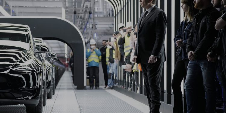 Drastičan pad prodaje Tesle u Europi: Dio razloga je i Muskova politička retorika