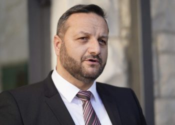 Dropuljić će biti HDZ-ov kandidat za načelnika Podstrane: “Naš Mijo je pravi borac”
