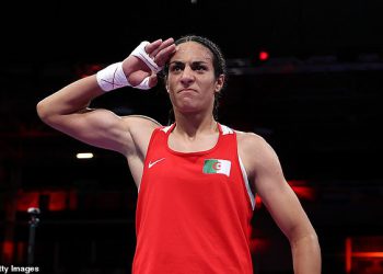 Ebanie Bridges kaže da bi bokseri s rodnim redom iMane Khelif i Lin yu-to trebali biti zabranjeni jer se Međunarodni olimpijski odbor suočava s pravnim postupkom