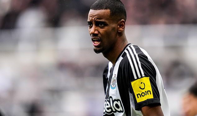 Eddie Howe pruža ažuriranje ozljede Alexandera Isaka nakon što je Striker propustio Liverpool Clash – i inzistira na tome da Newcastle nije pretjeran na Star Man