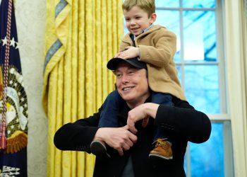 Elon Musk razbija tišinu nakon što Maga influencer Ashley St Clair tvrdi da je rodio 13. dijete