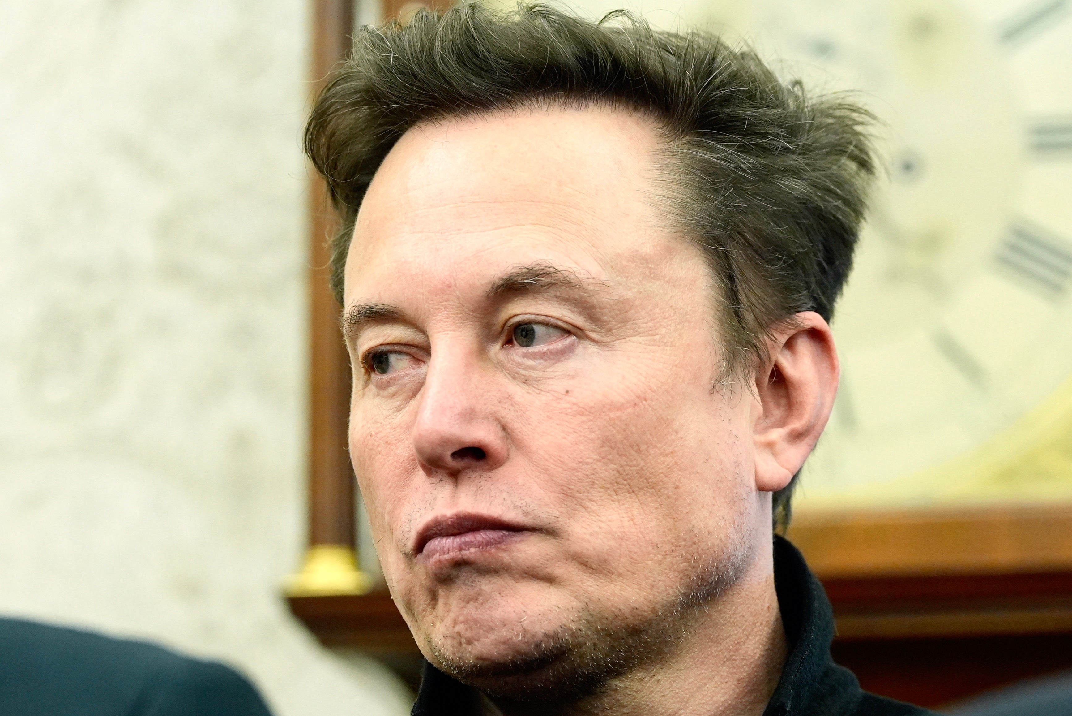 Elon Musk sluša kako se predsjednik Donald Trump sastaje s indijskim premijerom Narendra Modi u Ovalnom uredu u četvrtak