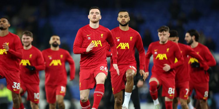 Everton vs Liverpool – Premier liga: rezultat uživo, ekipne vijesti i ažuriranja dok dječaci Davida Moyesa izgledaju kako bi ublažili nade o naslovu ogorčenog rivala u posljednjem ikada ikad Goodison Park derbiju, jer Reds je ponudio za devet bodova Clist