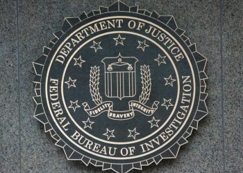 FBI traži da kripto industrija pomogne u praćenju, blokirajući pranje funti za hack