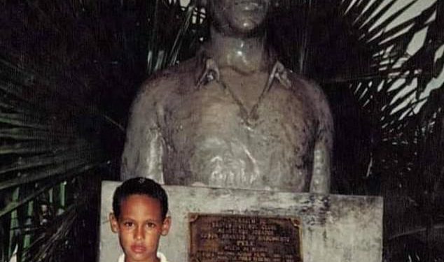 Football Star izgleda neprepoznatljivo jer je njegov novi klub udio slike na rođendan samo nekoliko dana nakon povratka