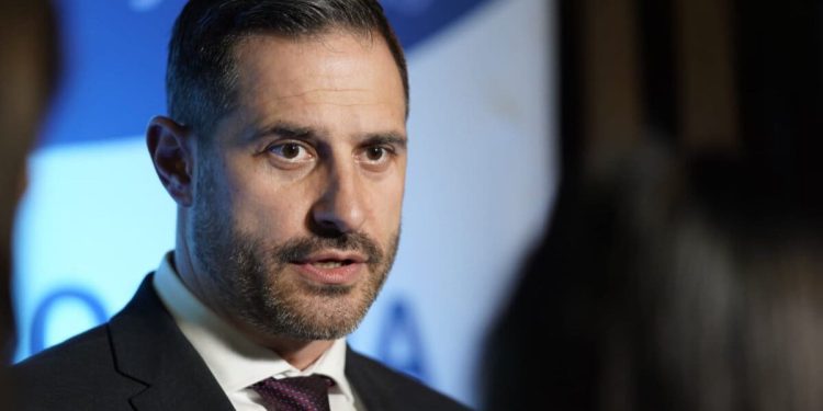 Glavina iznio alarmantan podatak: “Potrošnja turista po noćenju pada već drugu godinu za redom za 10 posto”