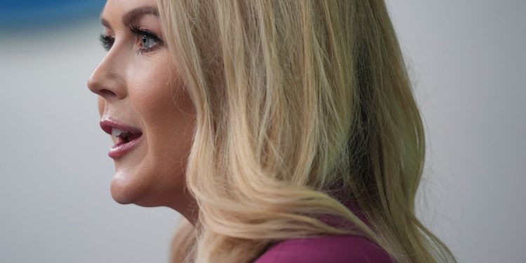 Gledajte uživo: CPAC čuje govore Karoline Leavitt, Byron Donalds i Megyn Kelly na drugi dan