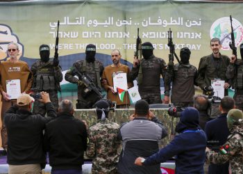 Hamas objavljuje više izraelskih talaca – RT World News