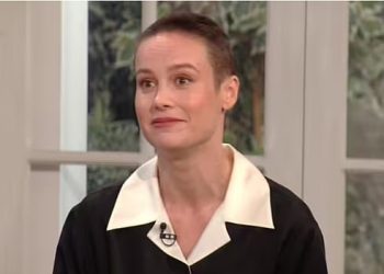 Hollywood A-Lister u subotu Kitchen kaže da će ‘plakati’ samo nekoliko minuta u neočekivanom nastupu na showu dok fanovi dijele svoj šok