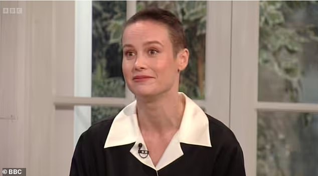 Hollywood A-Lister u subotu Kitchen kaže da će ‘plakati’ samo nekoliko minuta u neočekivanom nastupu na showu dok fanovi dijele svoj šok