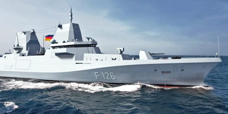 Hrpa metalnih strugotina u motoru nove njemačke korvete. Zapovjednik mornarice: “Testiraju NATO”