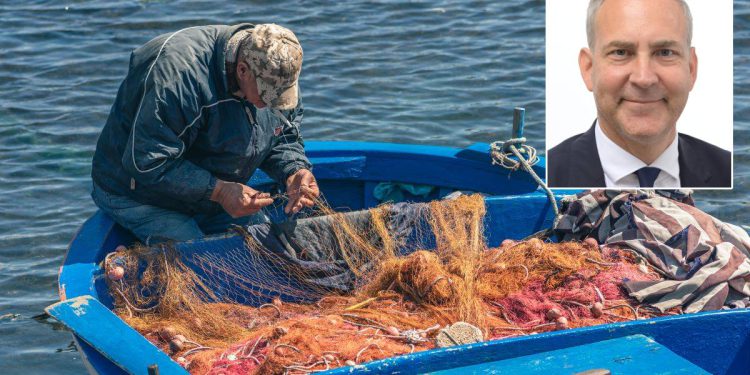 Hrvatski član Euro Odbora za ribarstvo dolazi se družiti sa splitskim i kaštelanskim ribarima