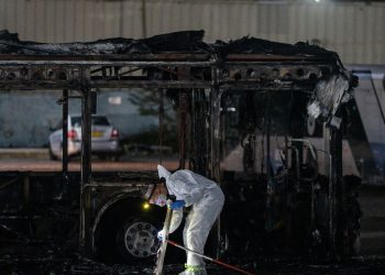 IDF pokreće operaciju u Zapadnoj obali nakon eksplozija autobusa – RT World News
