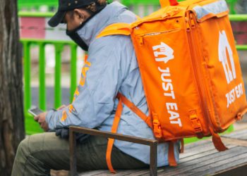 Investicijska grupa gradi vodeću platformu za dostavu hrane u Europi