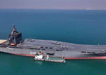 Iran inaugurira svoj prvi ratni brod s dronovima