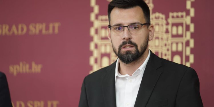 Ivošević: “Za splitski SDP ima nade kad prestane biti taoc kompromitiranog Davora Matijevića”