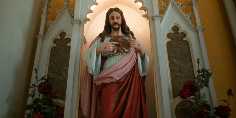 Iz crkve kraj Crikvenice lopov ukrao novce i kip