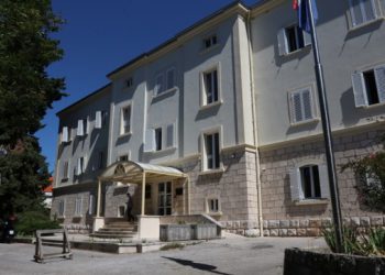 Izračunajte koliki povrat poreza ćete dobiti!