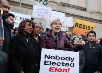 Još 2 američke regulatorne domine možda su pale za kriptovalute: OCC i CFPB