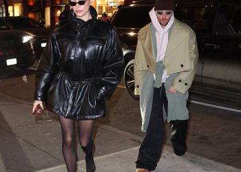 Justin Bieber i supruga Hailey pokušavaju skratiti glasine o bračnim svađama s datumom noći usred rastućih briga za obožavatelje