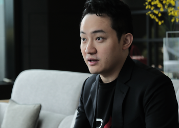 Justin Sun na Marsu, Tropico, Game of Thrones i ta banana