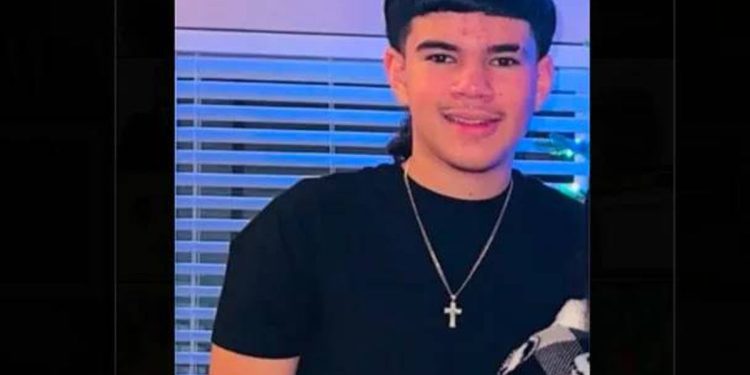 Kalifornijski dječak, 13, umire nakon što je pao kroz prozor u hotelu u Meksiku dok je bio na njegovom obiteljskom odmoru