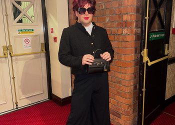 Kanali pop zvijezde Sharon Osbourne u neobičnoj odjeći za fantastičnu haljinu – ali možete li pogoditi tko je to?