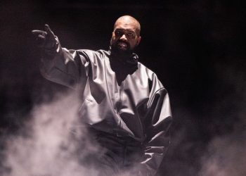 Kanye West opet sebe proglašava “nacist” – RT zabava