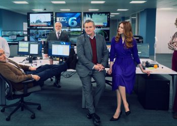 Karen Gillan i Hugh Bonneville Shine u Dim satiri