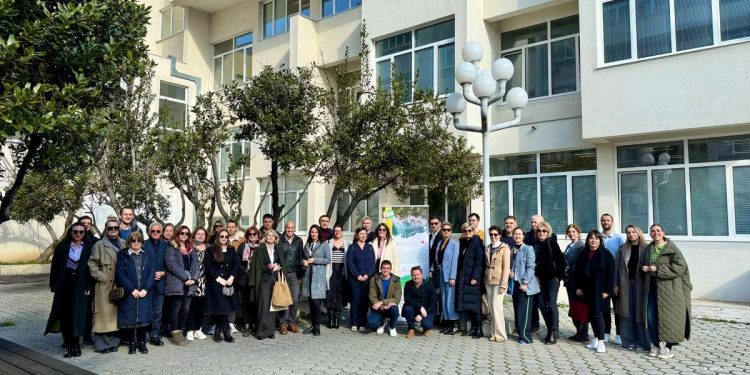 Kaštelanski zaljev jedno je od najugroženijih područja u Hrvatskoj ali rješenja postoje