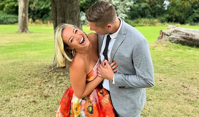 Kelsey Parker otkriva da su je ciljali trolovi koji ‘misle da bih trebao biti sjedio kod kuće odjevene u crno cijeli dan’ nakon što je najavila trudnoću s novim partnerom – tri godine nakon smrti supruga Toma