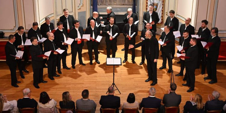 Koncert Gradskog zbora Brodosplit u splitskom HNK