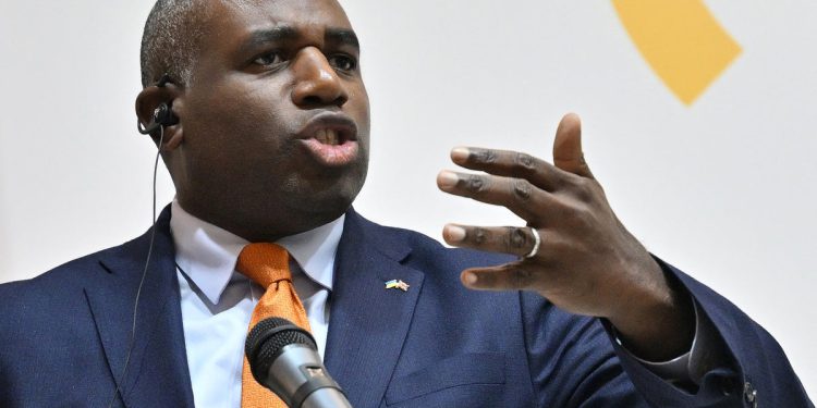 Lammy upozorava da bi Trumpova smanjenja inozemne pomoći mogla biti “velika strateška pogreška”