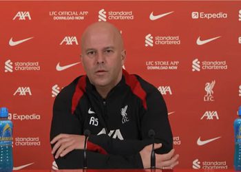 Liverpoolov šef Arne utora za suze u ‘ponašanje’ Darwina Nuneza koje ‘ne može prihvatiti’ nakon što je njegova užas Miss protiv Aston Vile