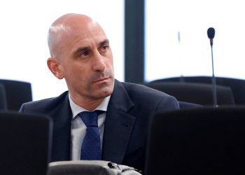 Luis Rubiales proglasio je krivnju za ljubljenje Jenni Hermoso bez pristanka na Svjetskom kupu