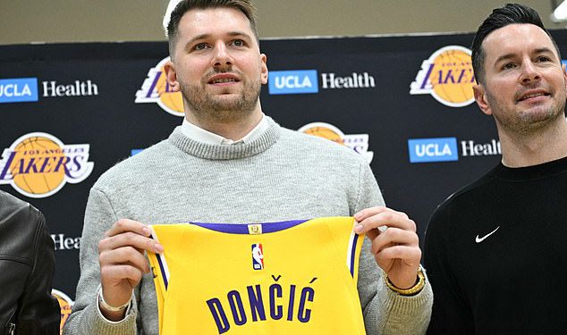 Luka Doncic počast ikona Kobe Bryant iz Lakersa koji je otkrio … ali inzistira na tome da misli da nikada neće napustiti Dallas
