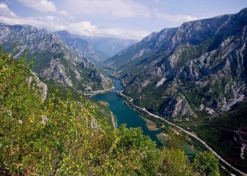 MJEŠTANI DEMANTIRAJU ODVJETNIKE ‘Na javnoj raspravi za solare u Jasenjanima većina je bila protiv, imamo 400 potpisa’