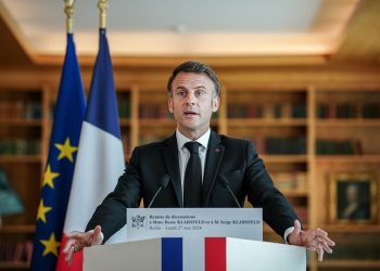 Macron poziva na “masovni obrambeni plan” za EU – RT World News