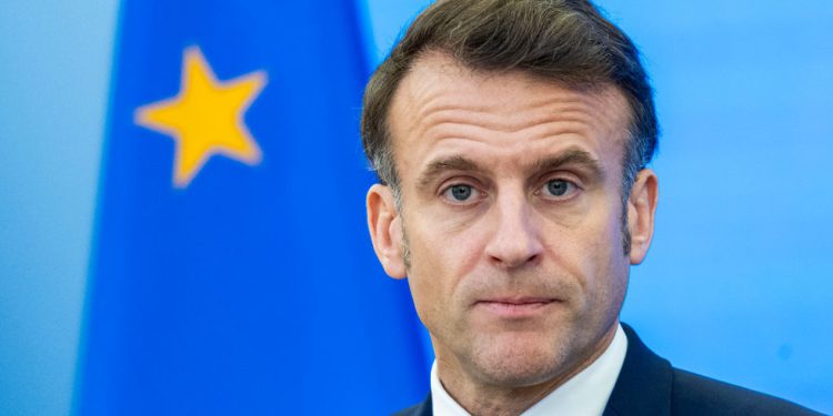 Macron poziva samit za hitne slučajeve usred Ukrajinskih mirovnih pregovora