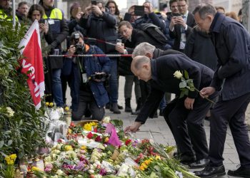 Majka i dijete umiru nakon Münchena ‘Ekstremistički napad’ – RT World News