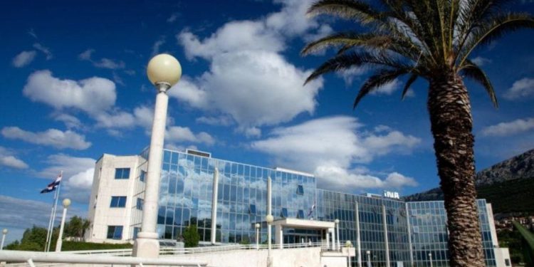 Manifestacija u čast ženama u Solinu!