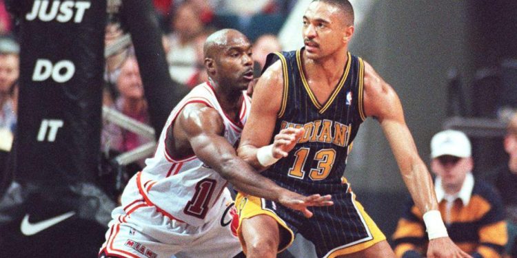 Mark Jackson, braća Mendez i ucjena striptizeta